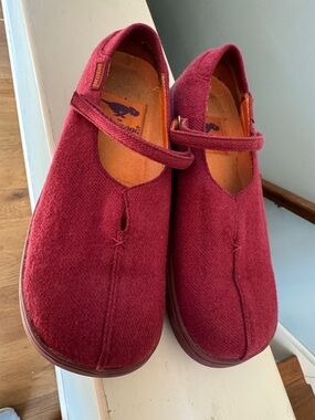 Rocket Dog Womens Mary Jane Shoes in Burgandy
